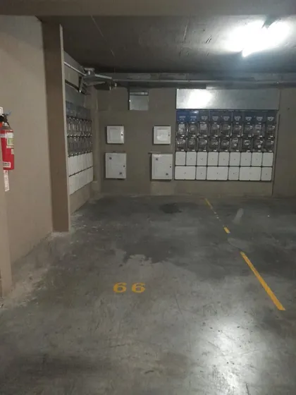 Cochera En Venta En Ituzaingó Norte