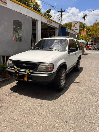 Ford Explorer 4.0 Xl 3 Puertas
