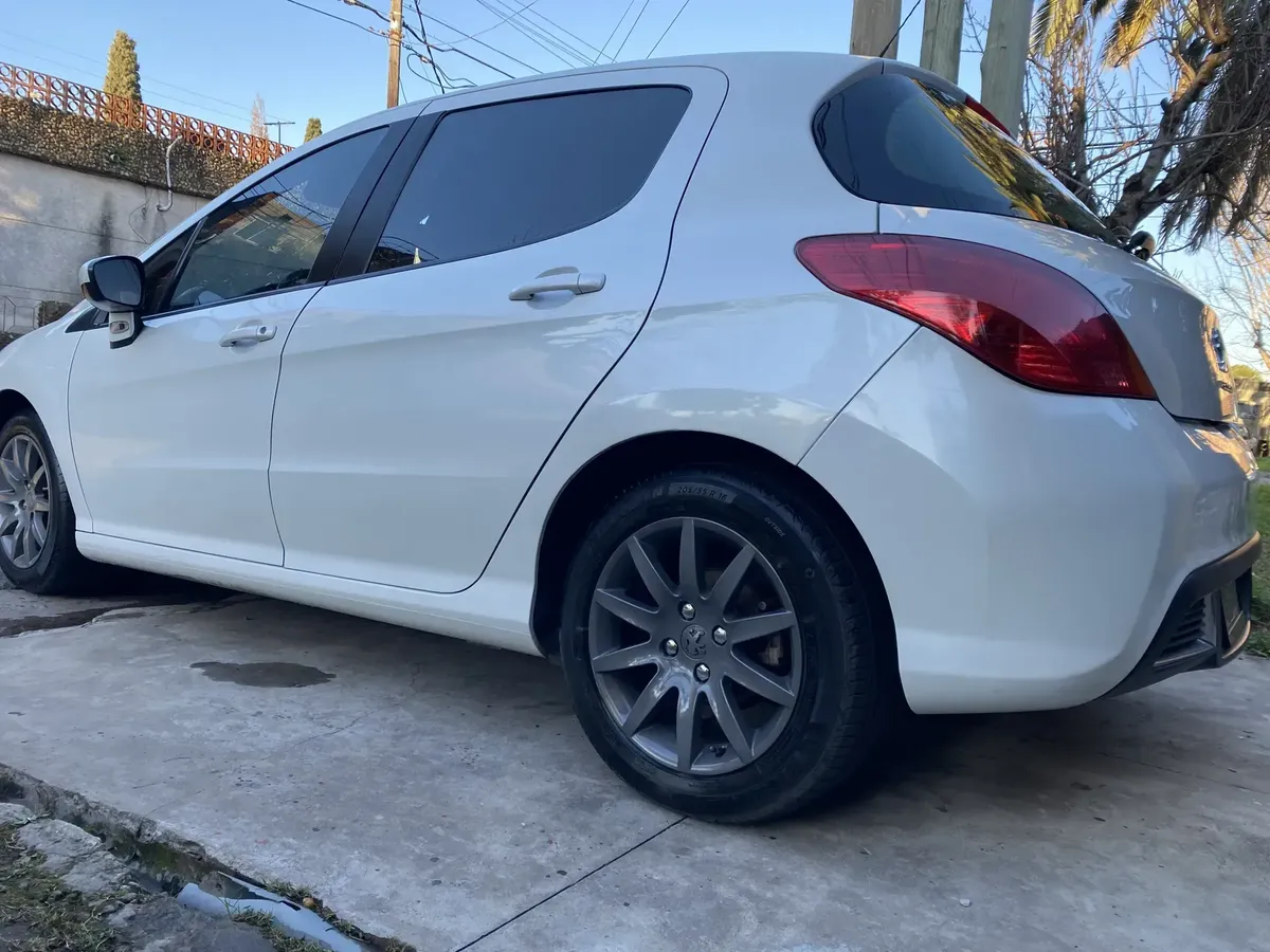 Peugeot 308 1.6 Allure Nav 115 hp
