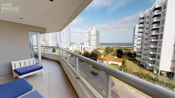 Hermoso Departamento En Brava Biarritz, A Pasos Del Mar, Punta Del Este