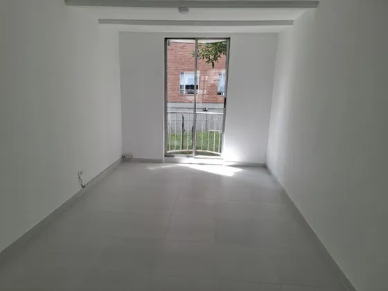  Apartamento En Venta Ubicado En El Poblado Sector La Aguacatala (27349).
