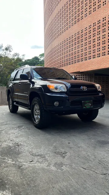Toyota 4runner Sr5