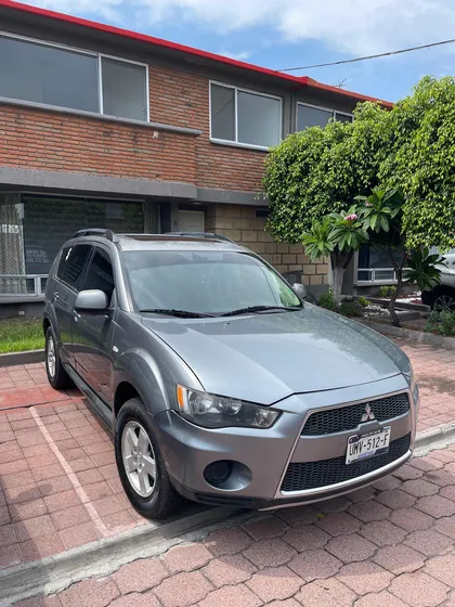 Mitsubishi Outlander 2.4 Xls At