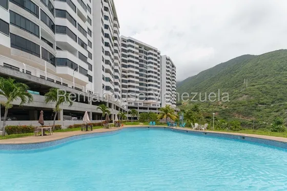 Apartamento ( Amoblado / Remodelado )  Venta La Llanada Mls - 25-22175