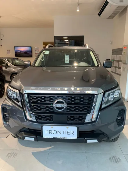 Nissan Frontier 2.3bt Platinum 4x4 At L22