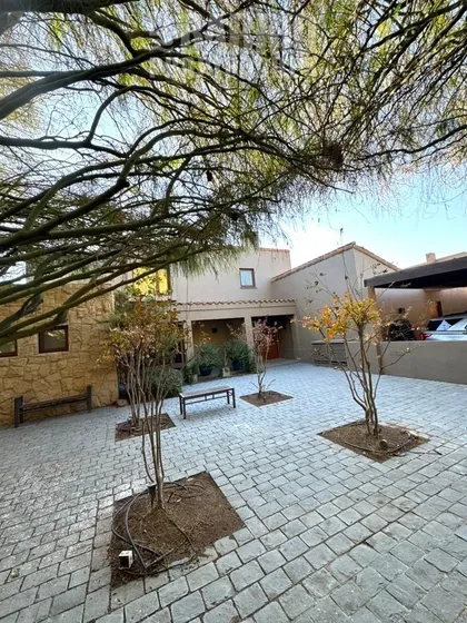 Casa En Venta De 4 Dorm. En Colina
