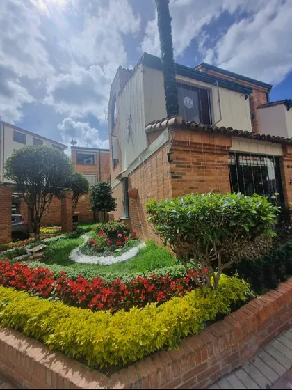 Se Vende Casa En Tejares Del Norte