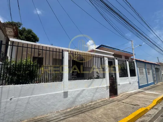 Cv-1978 Zona Centro Casa Urbanizacion La Urdaneta Sector Sabaneta