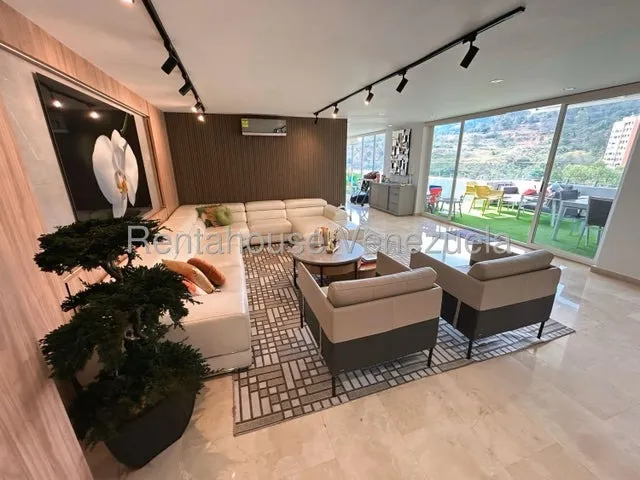 Apartamento Pent House En Venta Lomas Del Sol Cda 25-21763 Im