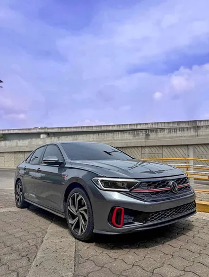Volkswagen Jetta Gli 2.0 Gli