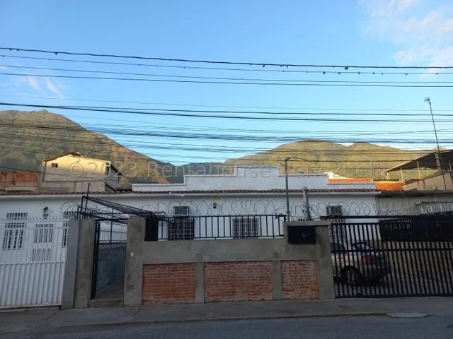 Se Vende Casa En Montecristo Mls #24-12132