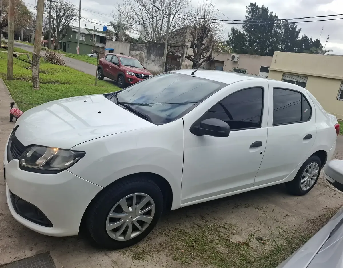 Renault Logan 1.6 Authentique Plus 85cv