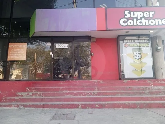 Local En Renta En Moderna