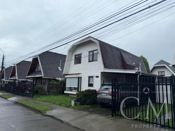  Código Arriendo Casa 4 D + 2 B En Sector Oriente De Osorno