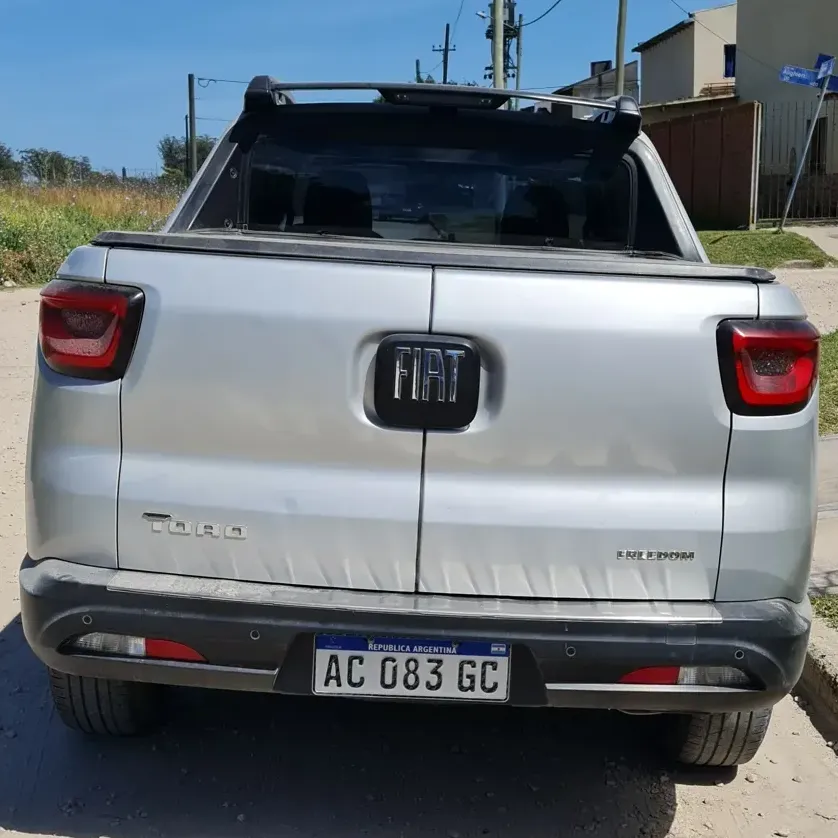 Fiat Toro 2.0 Freedom 4x2