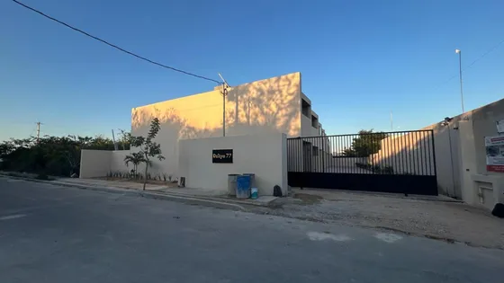 Townhouse En Dzitya, 3 Recamaras, Con Piscina.