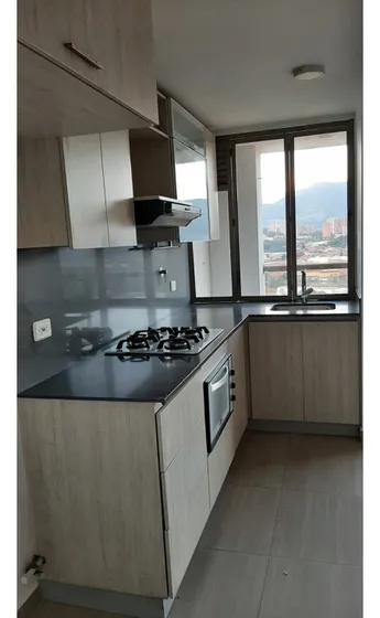 Venta De Apartamento Amplio Y Campestre En Sábaneta