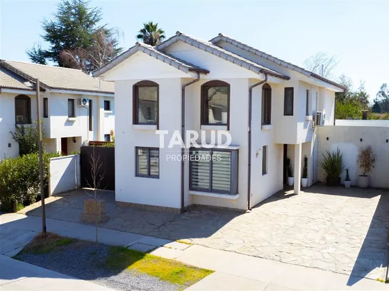 Excelente Casa En Exclusivo Condominio Machalí