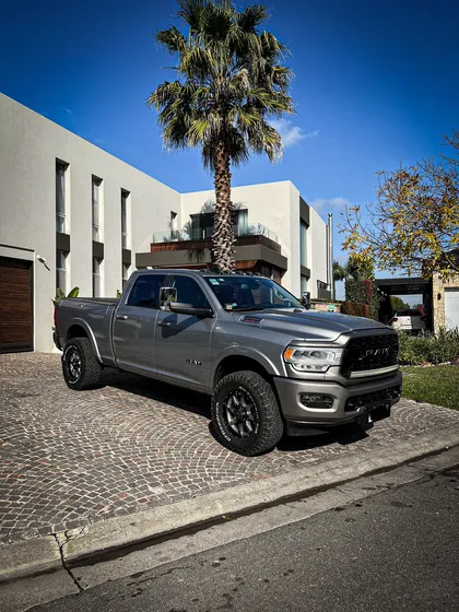 Ram 2500 6.7 Laramie I Atx 350cv 4x4