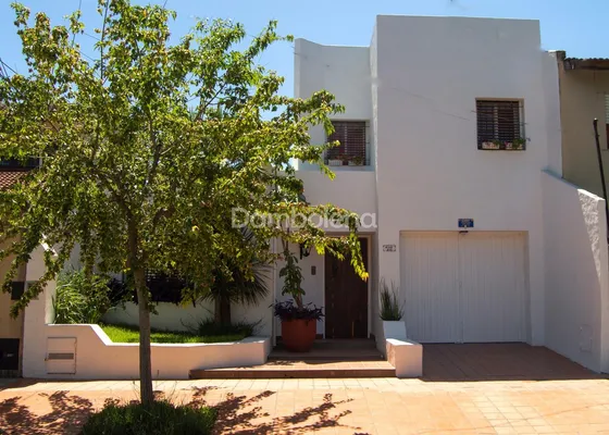 Casa  En Venta En Moreno