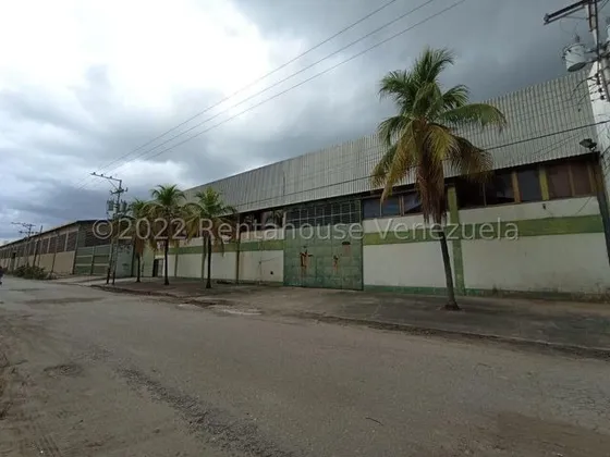 Estupendo Galpón Industrial En Venta Sector La Providencia Turmero Maracay Terreno Propio De 1.989 Mts2 5-12948 Hc