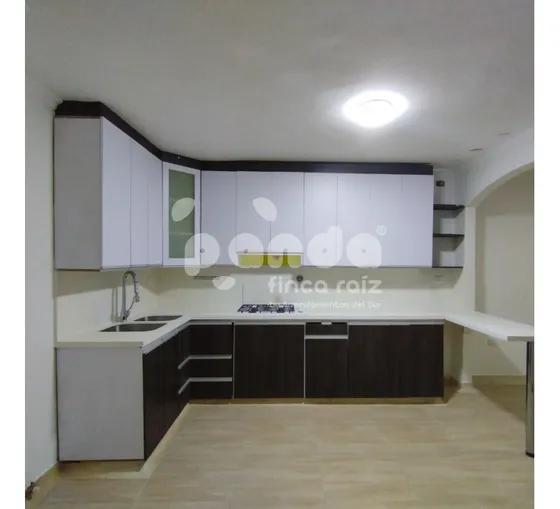 Casa En Alquiler En Envigado - La Magnolia 