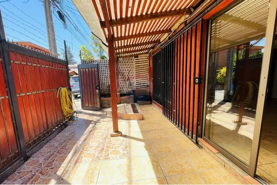 Propiedad Para Remodelar En Maipú