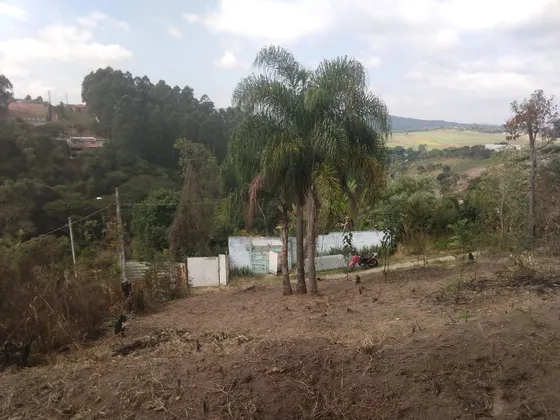 Vende-se Um Terreno Em Franco Da Rocha Sp,