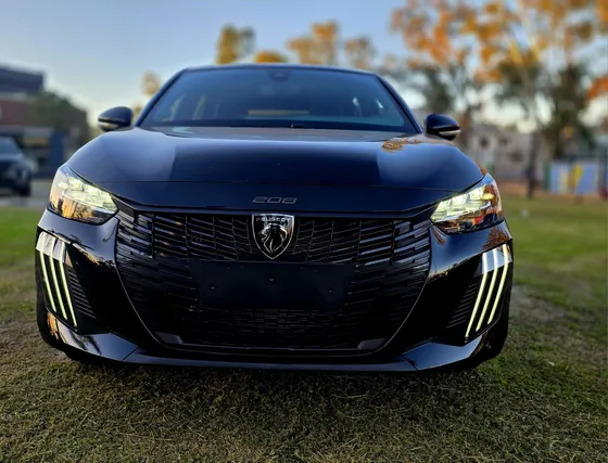 Peugeot 208 1.0t Gt