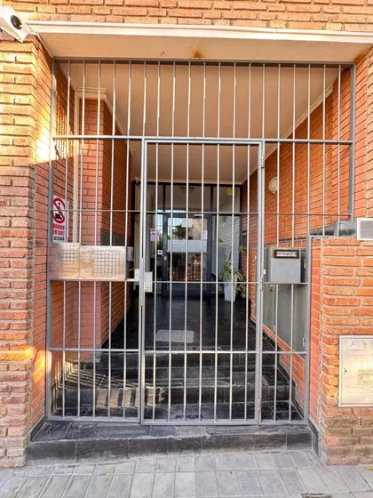 Sobre Bv. San Juan -  2 Dormitorios - No Te Pierdas Esta Oportunidad !!!