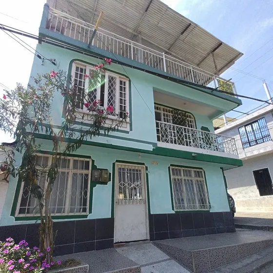 Vendo Casa Esquinera 4 Rentas Barrio Las Delicias De Ibagué