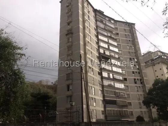 Se Alquila Apartamento Cómodo En Santa Inés Yc #26-17494