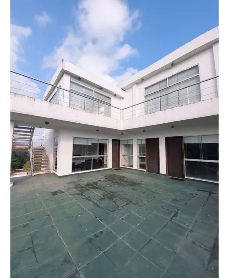 Casa En Venta: Urb. Club De Campo, Topo Sanín. 