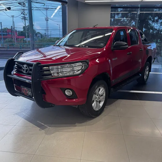Toyota Hilux 2.7 Cabina Doble Mt