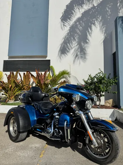 Harley-davidson Tri Glide Ultra  115th Anniversary Edition