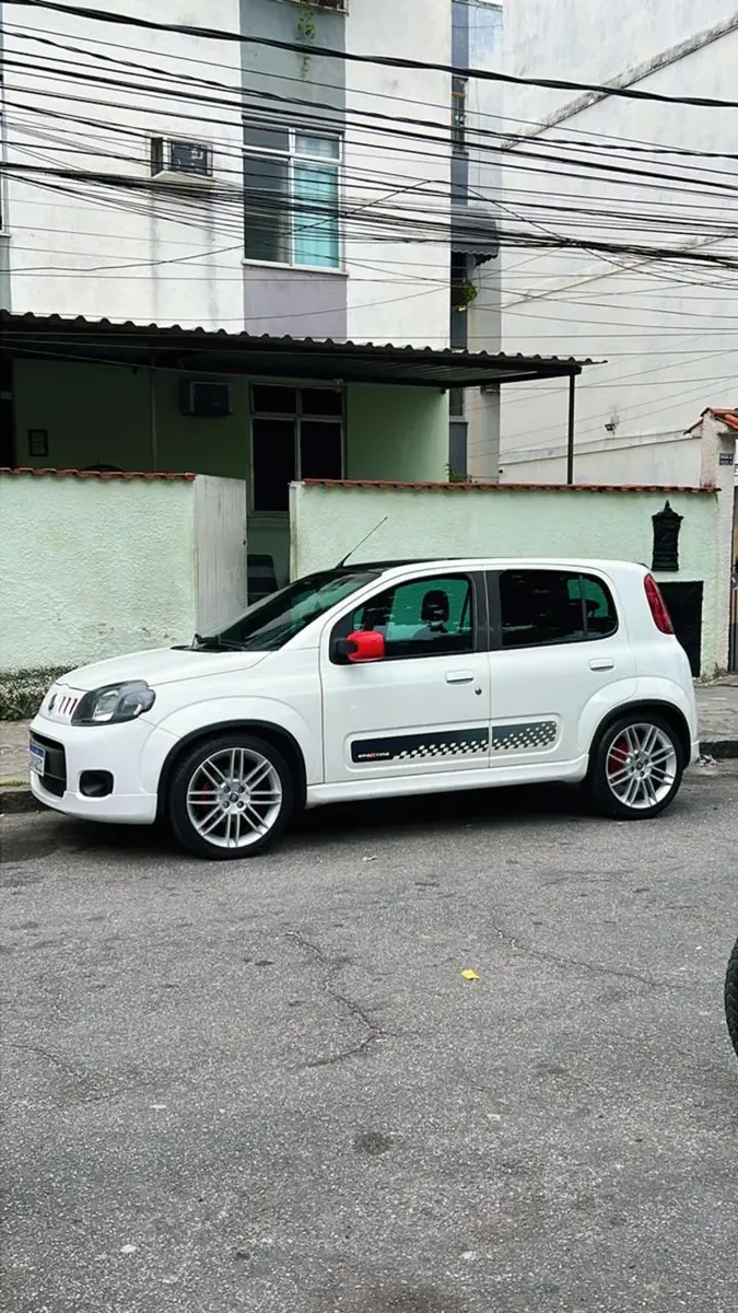 Fiat Uno 2013 1.4 Sporting Flex 5p — foto 10