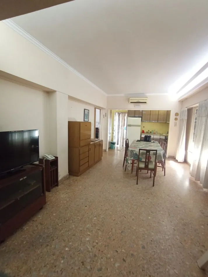 Cuzco 1960 Unit F2 - 3-Room PH