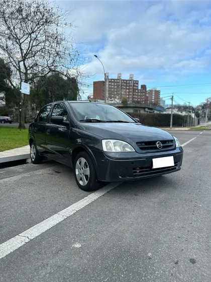 Chevrolet Corsa 1.8 Gl Aa+da