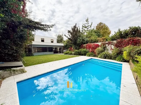 Venta 4d/3b / Escritorio/ 2 Salas / Cond Interior