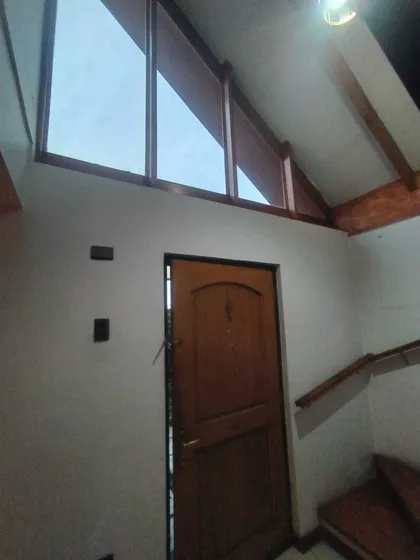 Se Vende Amplia Casa Villa Macul (99679)