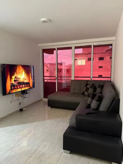 Apartamento En Los Robles Con Piscina 3 Hab 2 Baños