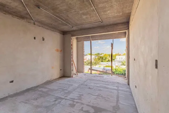 Monoambiente De Pozo En Venta En La Plata