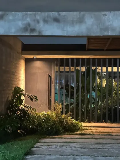 Moderna Casa De Diseño A Estrenar. Muy Luminosa. Diseño Minimalista. En 1 Sola Planta. Materiales Nobles Y De 1ra Calidad Excelente Relación U$ X M2. Deja De Imaginar Lo Q Soñas Y Compralo. Sta Emilia