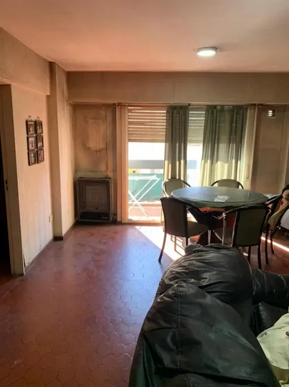 Departamento En Venta - 2 Dormitorios 2 Baños - 78mts2 - Lomas De Zamora