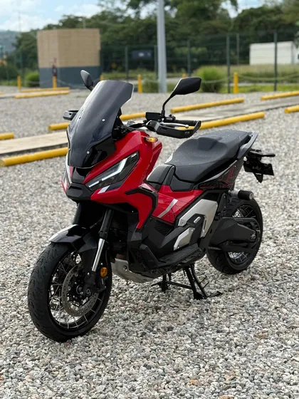 Honda X Adv Motor 750cc 2024 Color Rojo