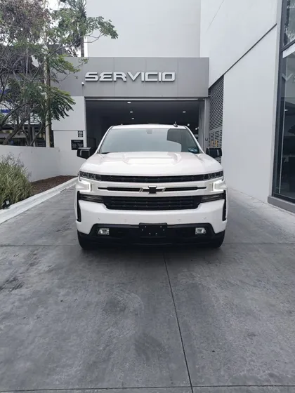 Chevrolet Cheyenne 5.3 V8 Rst Doble Cabina 4x4 At