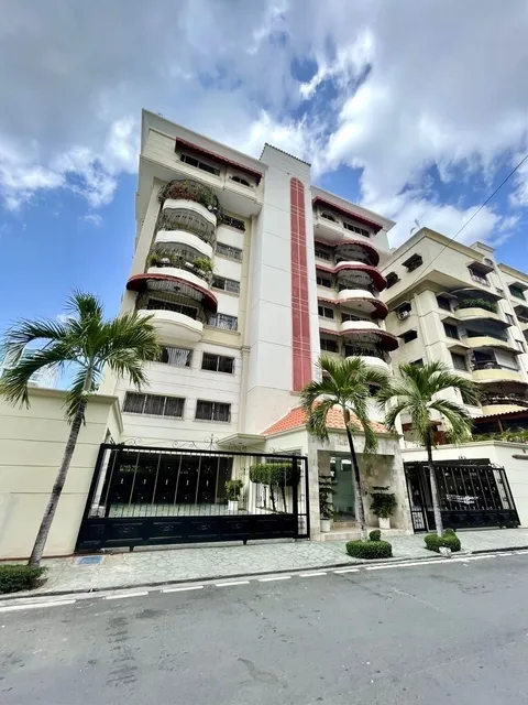 Alquiler Bella Vista Amueblado De 3 Habitaciones, 3.5 Baños, Estudio, 244 Mts2