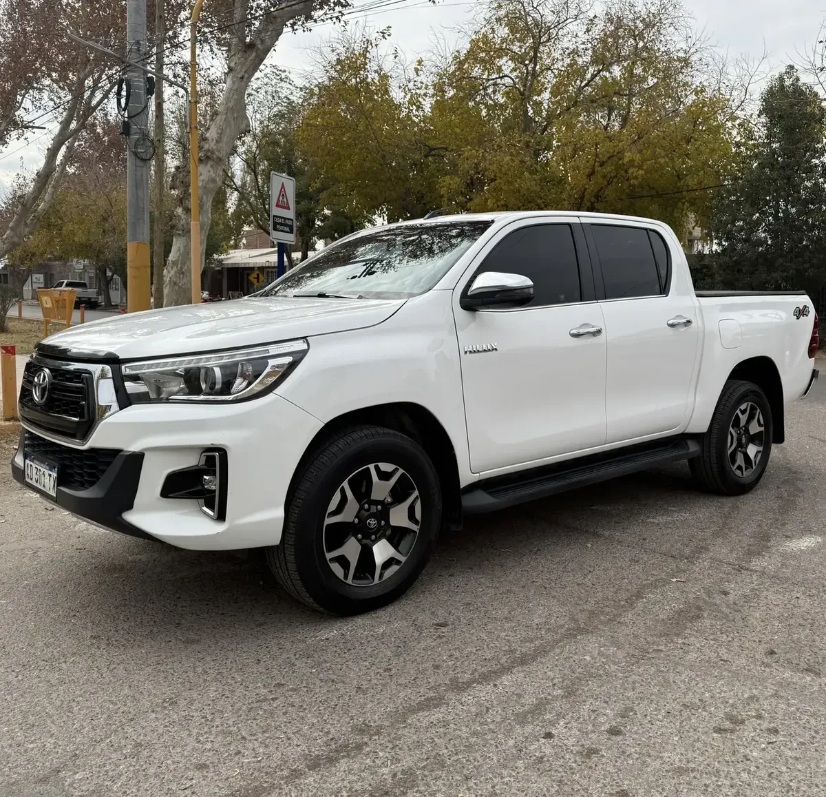 Toyota Hilux Pick-Up 2.8 CD SRX 177 HP 4x4
