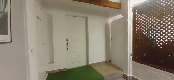 Jcm - Ofrecemos En Alquiler Hermoso Anexo Dúplex A Estrenar