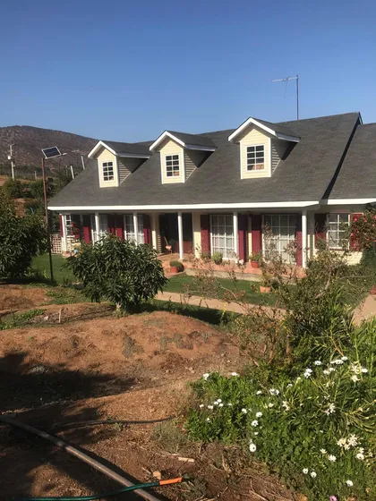 Vendo Por Viaje, Parcela Con Casa Completamente Amoblada